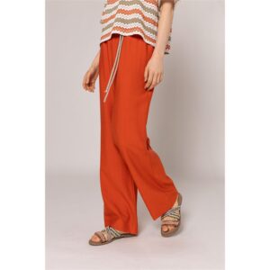 Another Women Broek